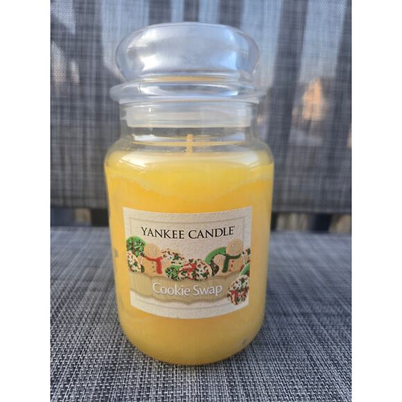 Yankee Candle Other - Yankee Candle Jar Cookie Swap 22 Ounce NEW